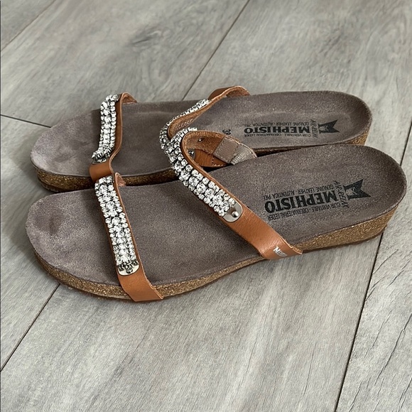 Mephisto Women's Ivana Leather Tan and Silver Sandals - Picture 1 of 8